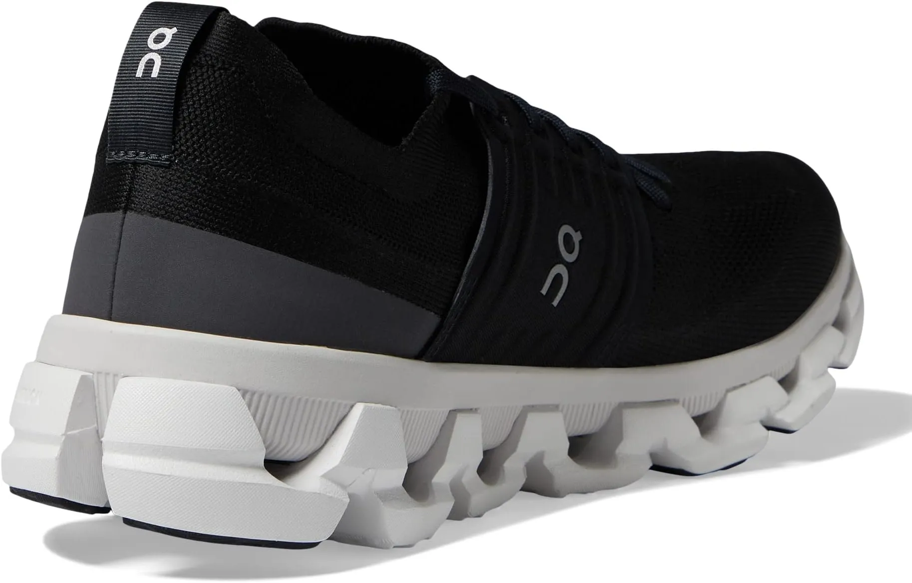 Cloudswift 3 On All Black