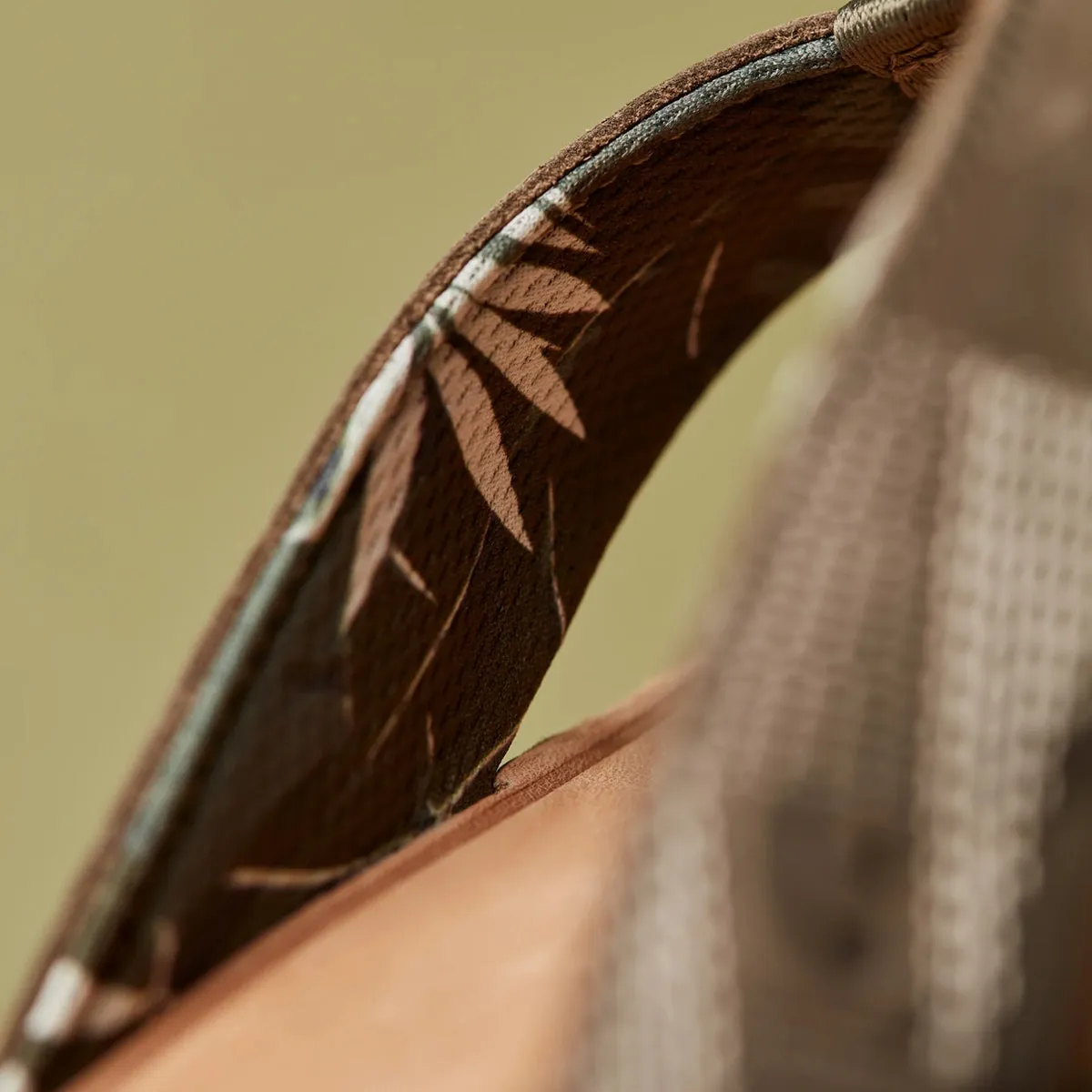 OluKai Tuahine Sandals